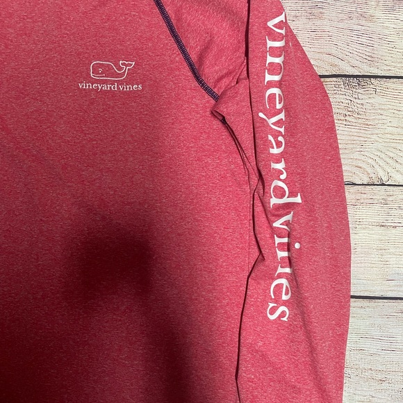 Vineyard Vines Long Sleeve Performance Raglan Hoodie T-shirt - Picture 4 of 4